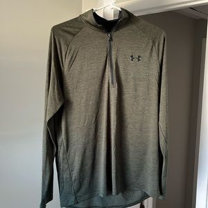 Under Armour Loose Heat Gear Quarter Zip